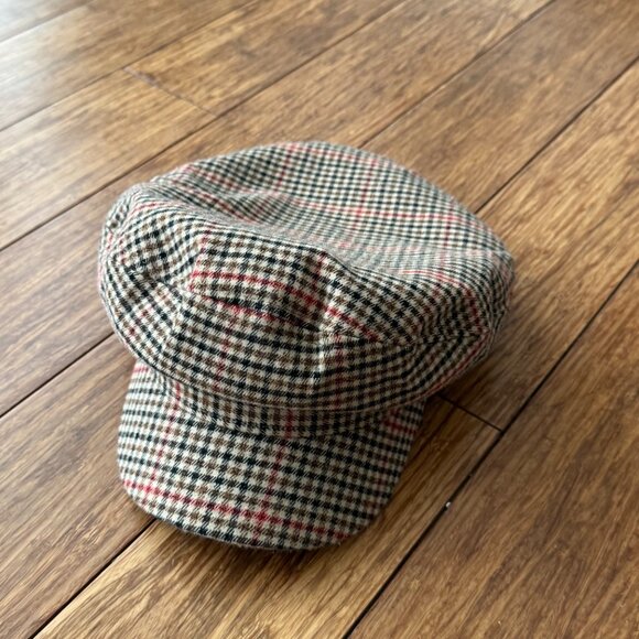 Brandy Melville John Galt Cap - Picture 3 of 3